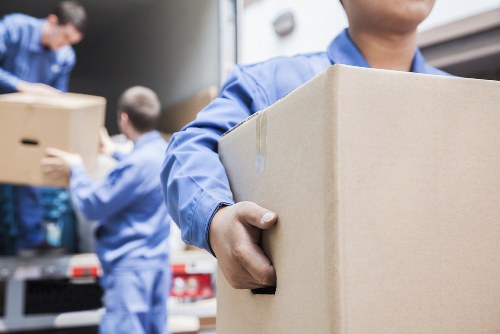 Short-term storage units in Finsbury for temporary belongings