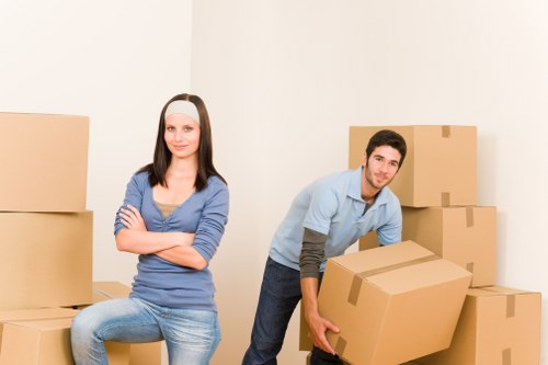 A moving van and organised boxes for a smooth Finsbury relocation