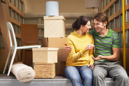 Local storage options for flat moves and business stock in Finsbury